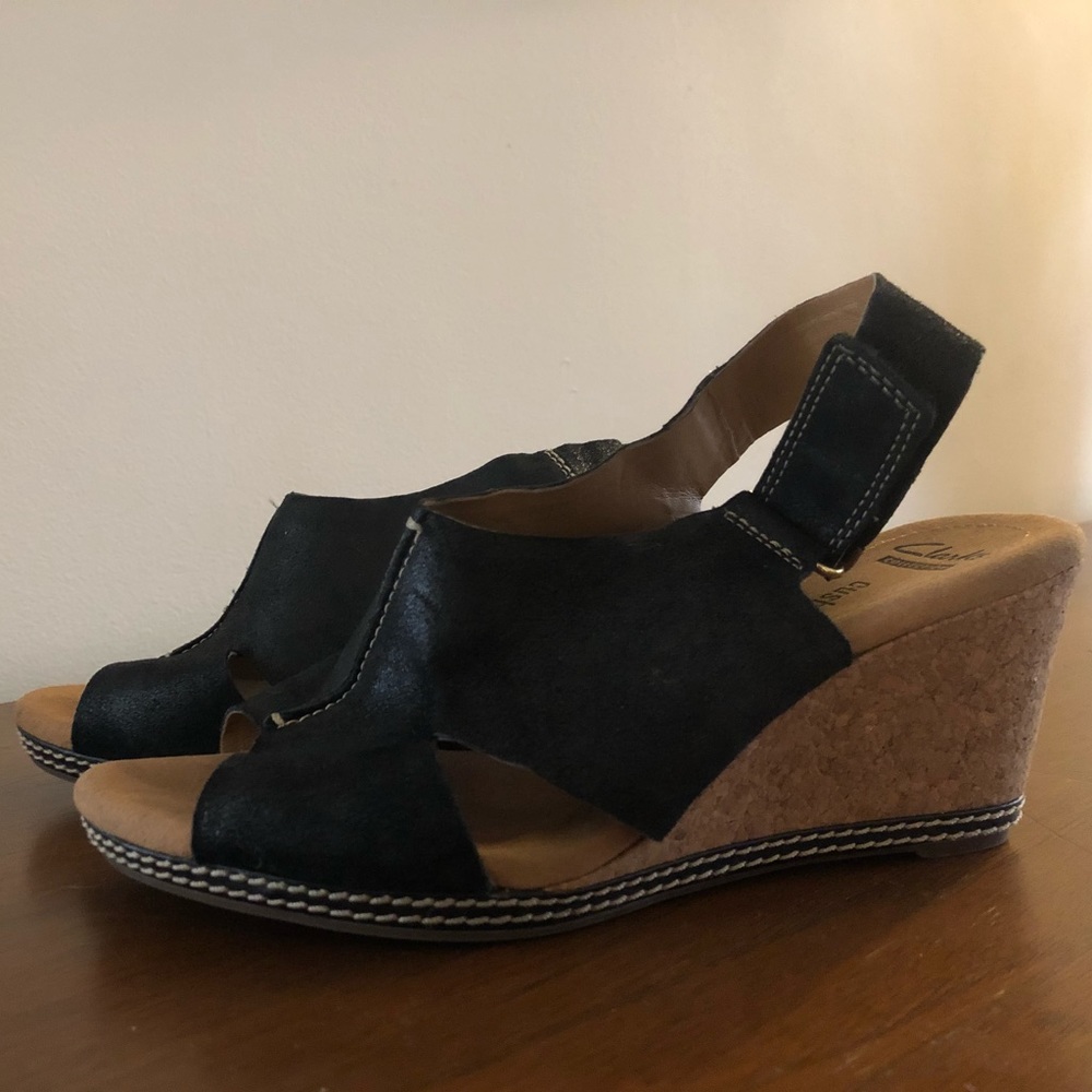 New Clark’s Soft Cushion Cork Wedges Sandals